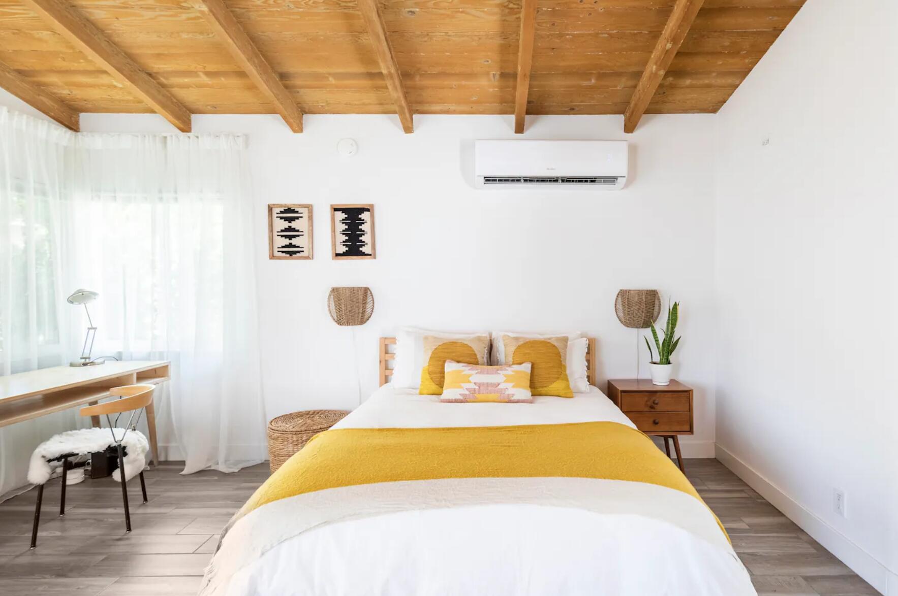 1328 E Camino Primrose