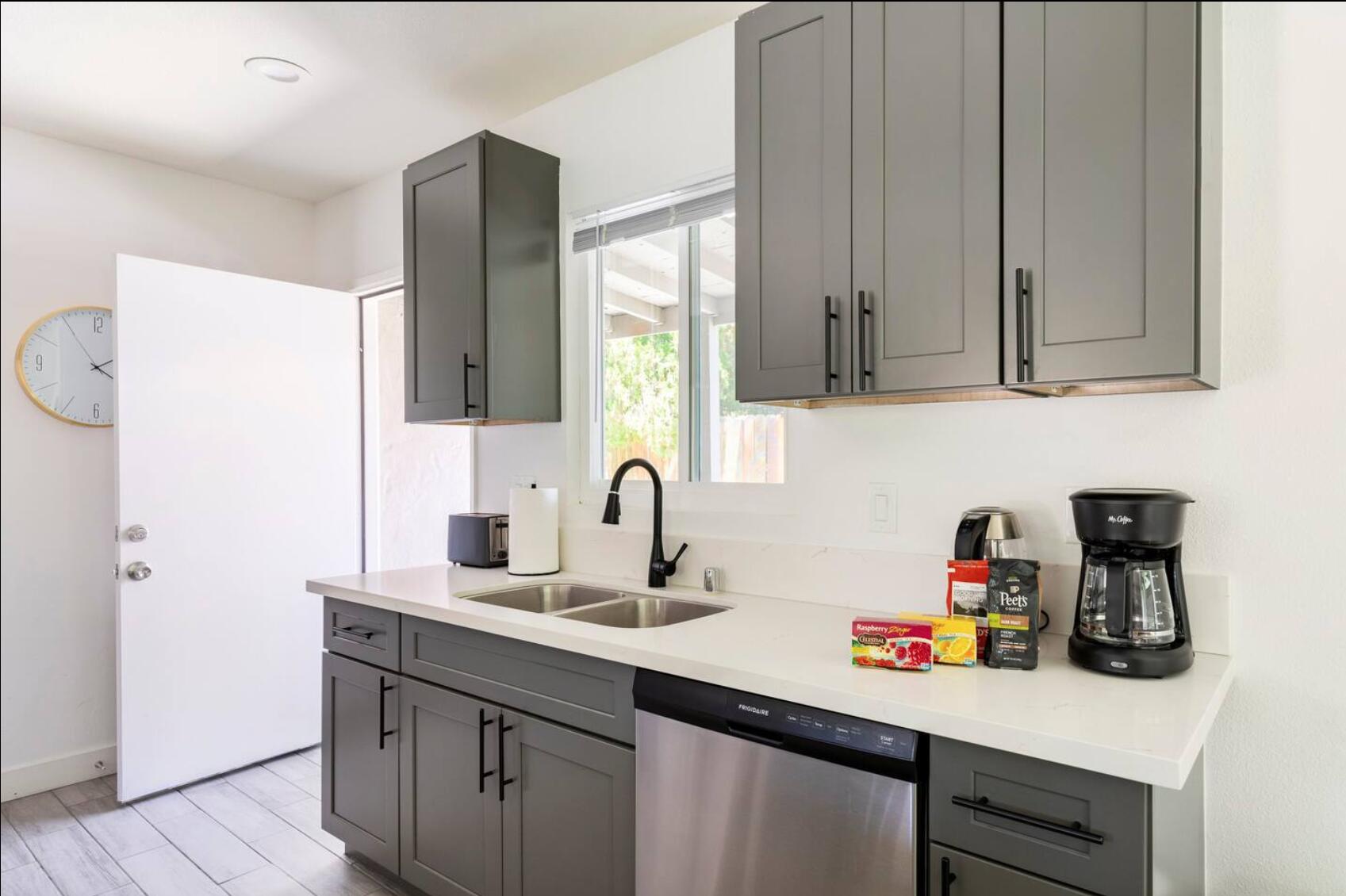 1328 E Camino Primrose