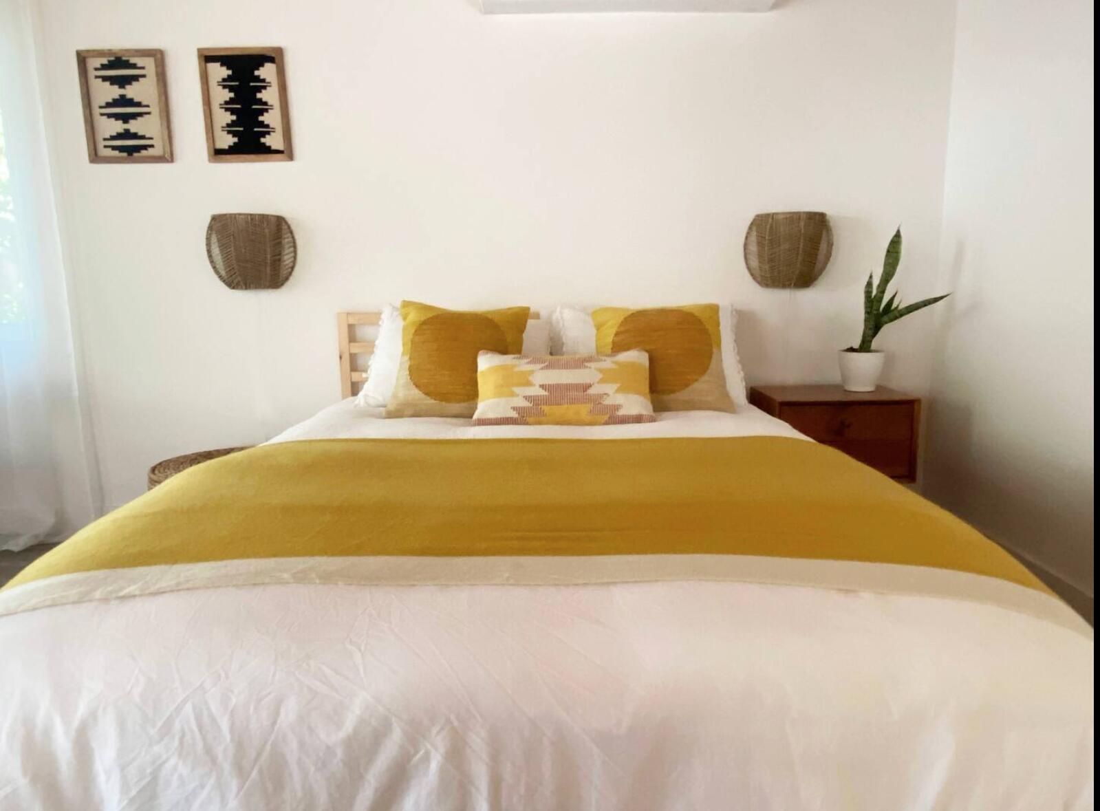 1328 E Camino Primrose