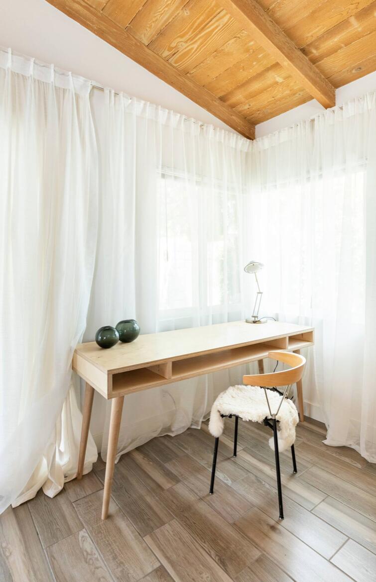 1328 E Camino Primrose