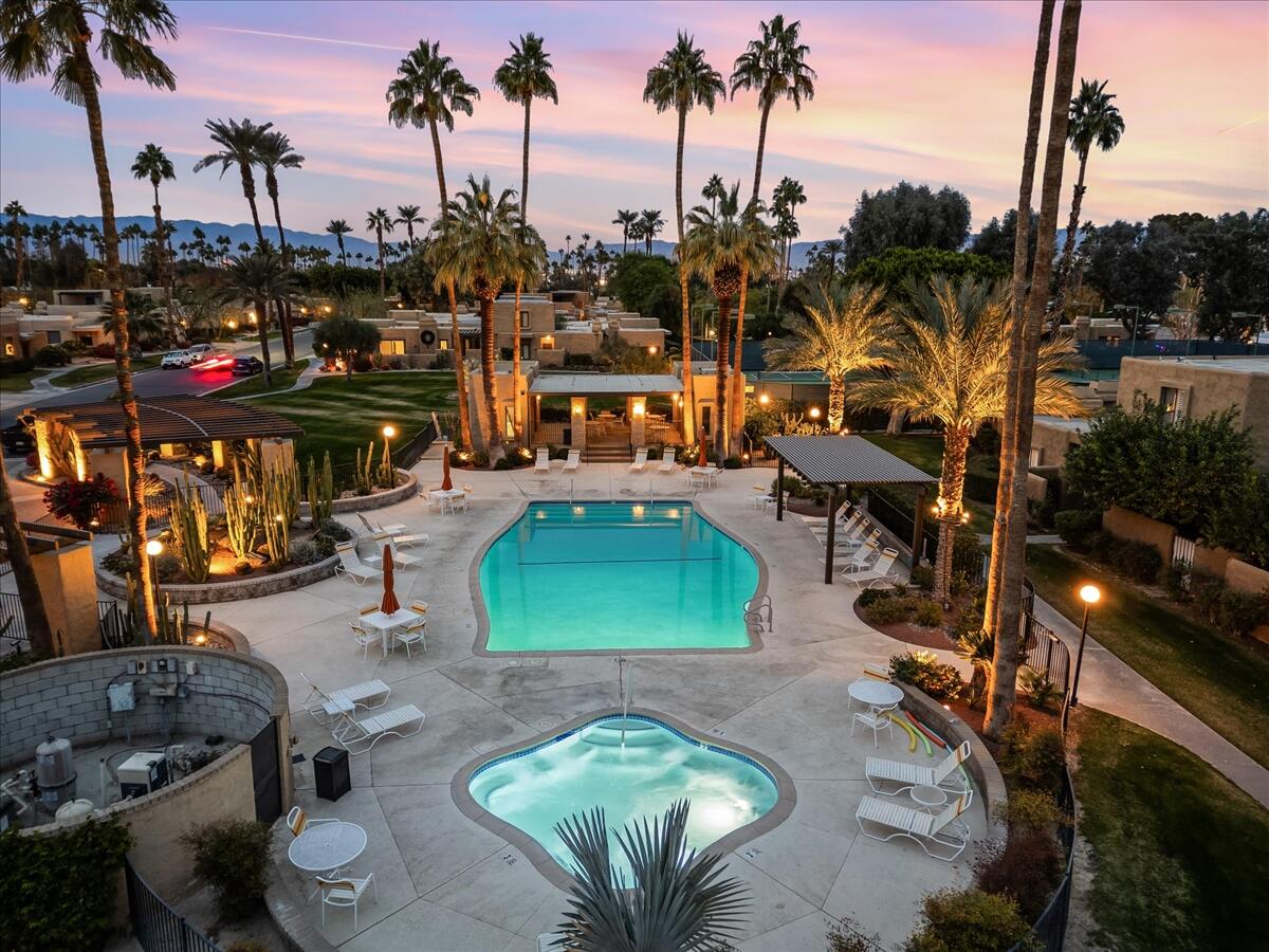 2451 S Birdie WAY Unit: E