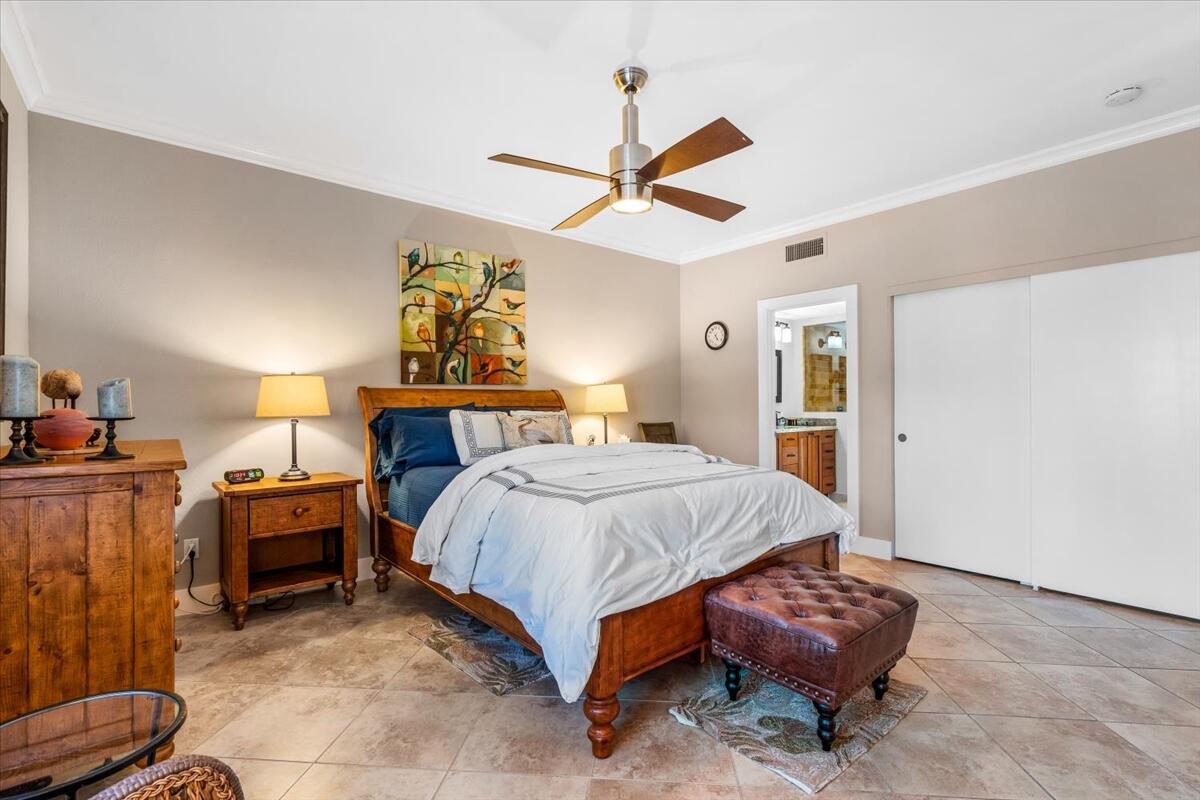 2451 S Birdie WAY Unit: E