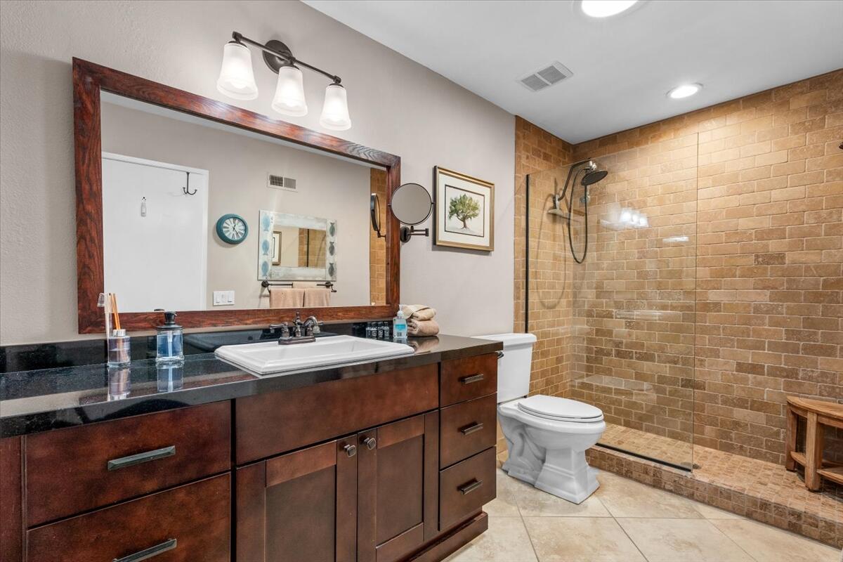 2451 S Birdie WAY Unit: E