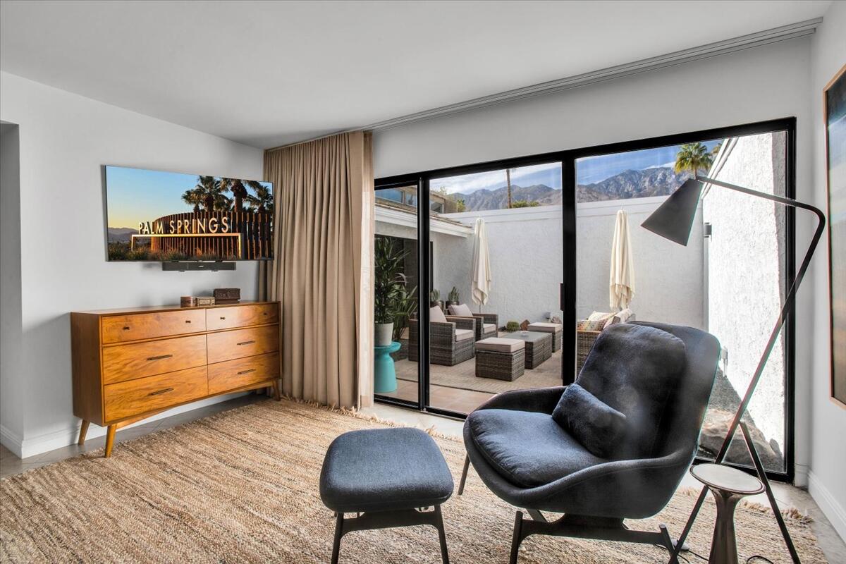 1602 S Cerritos DR Unit: C