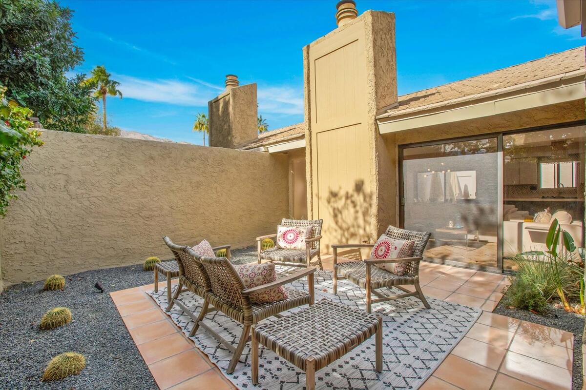 1602 S Cerritos DR Unit: C