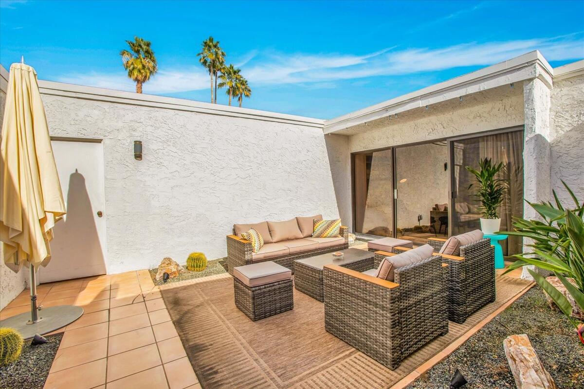 1602 S Cerritos DR Unit: C