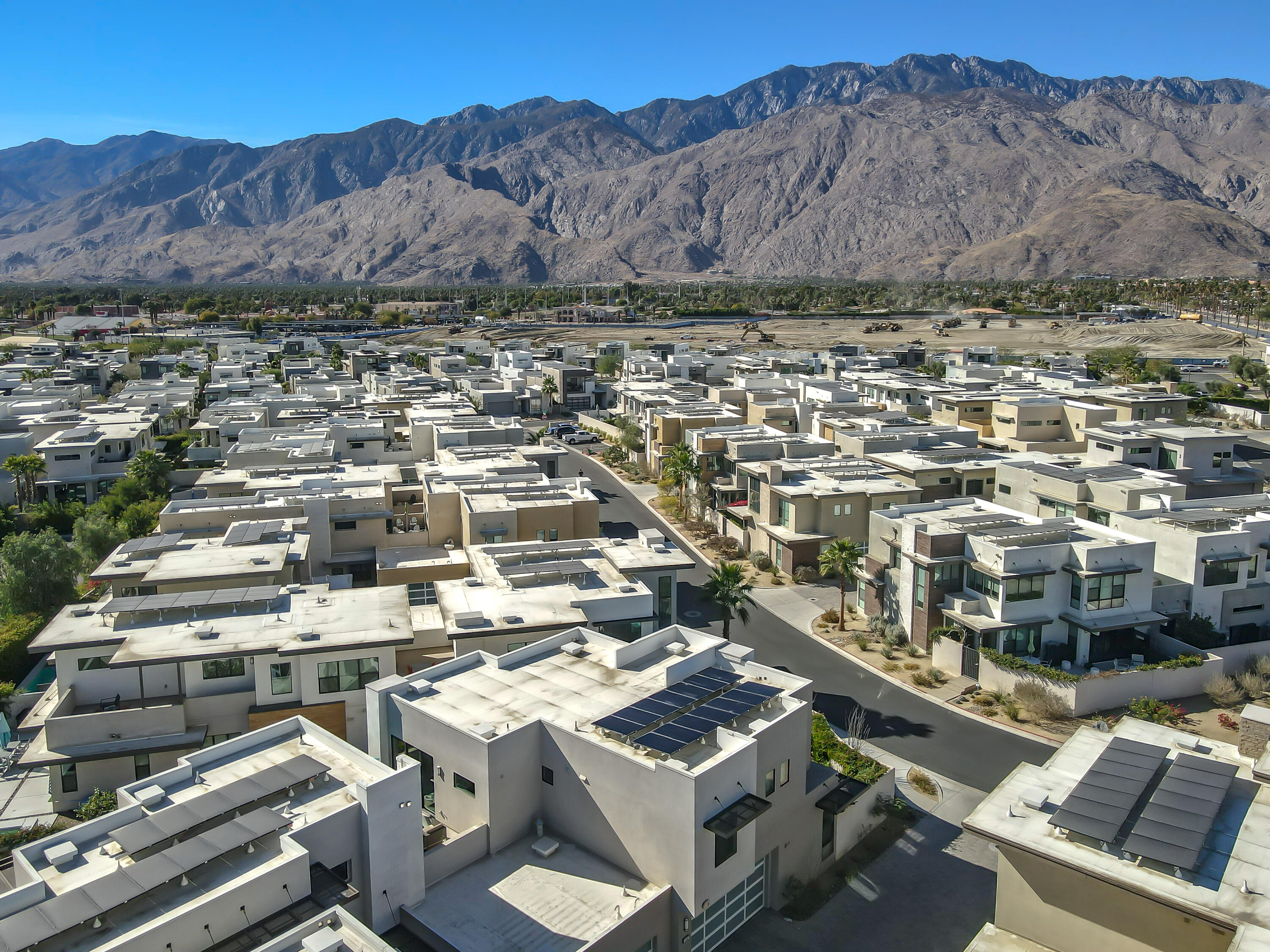 2737 Sunrise Sonata LN