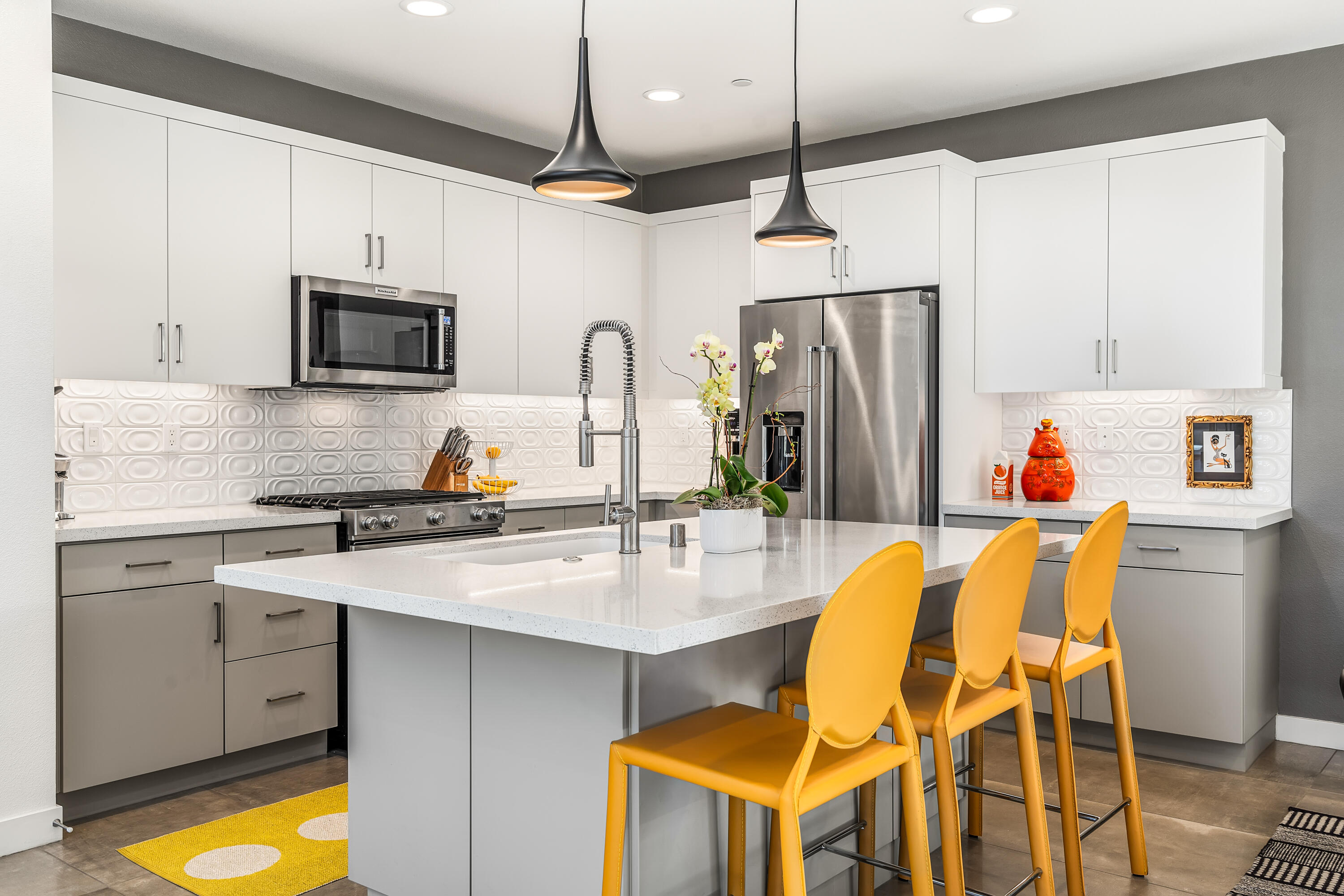 2737 Sunrise Sonata LN