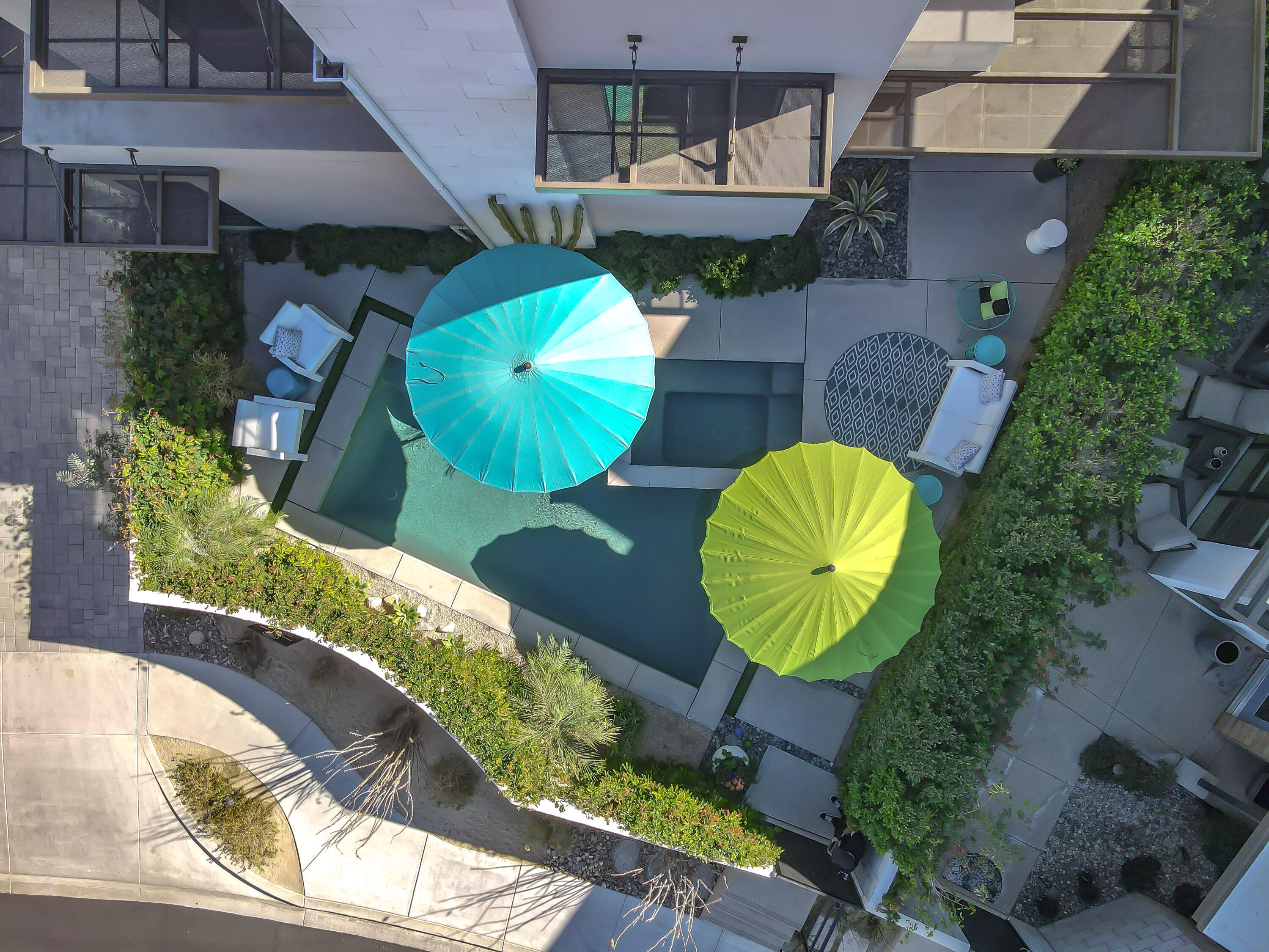 2737 Sunrise Sonata LN