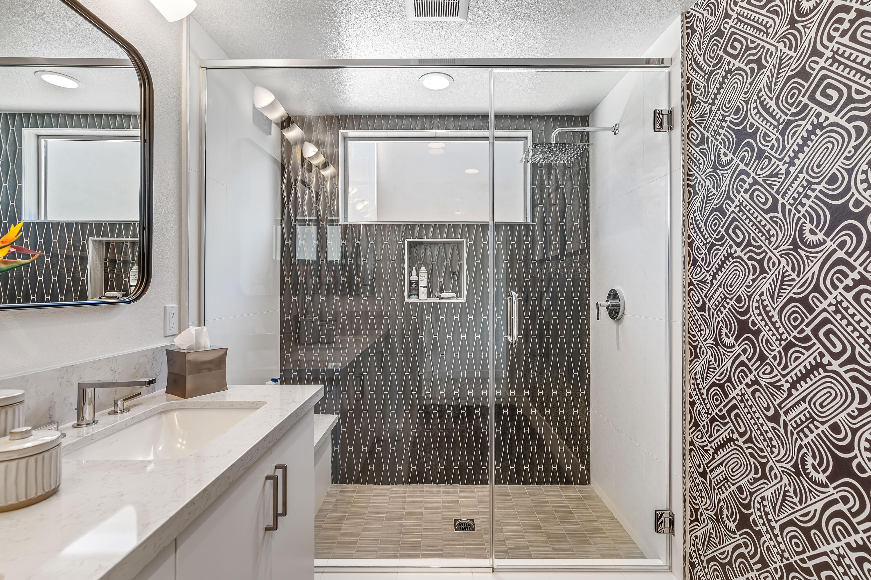 2737 Sunrise Sonata LN