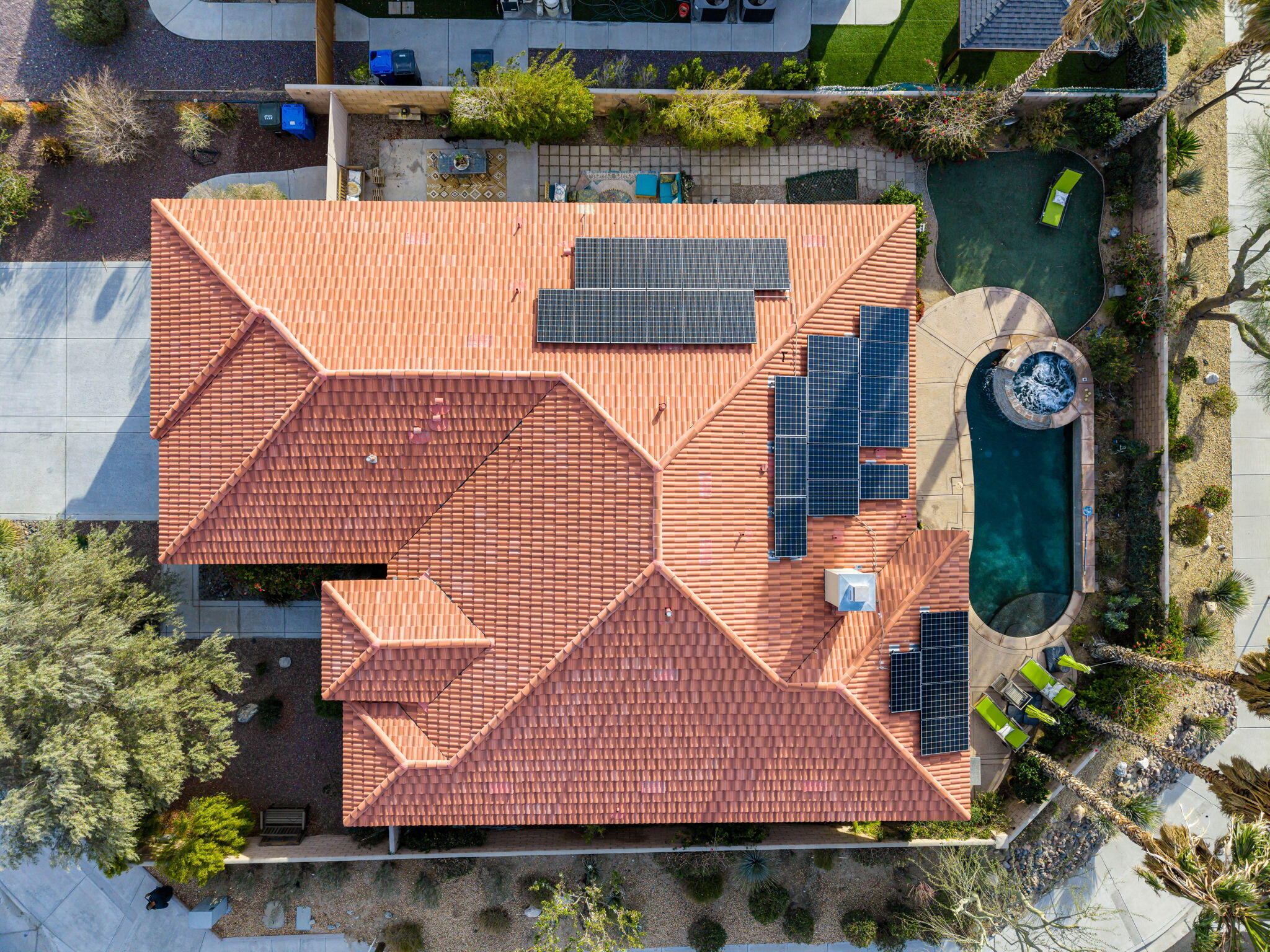 65013 Rolling Hills DR