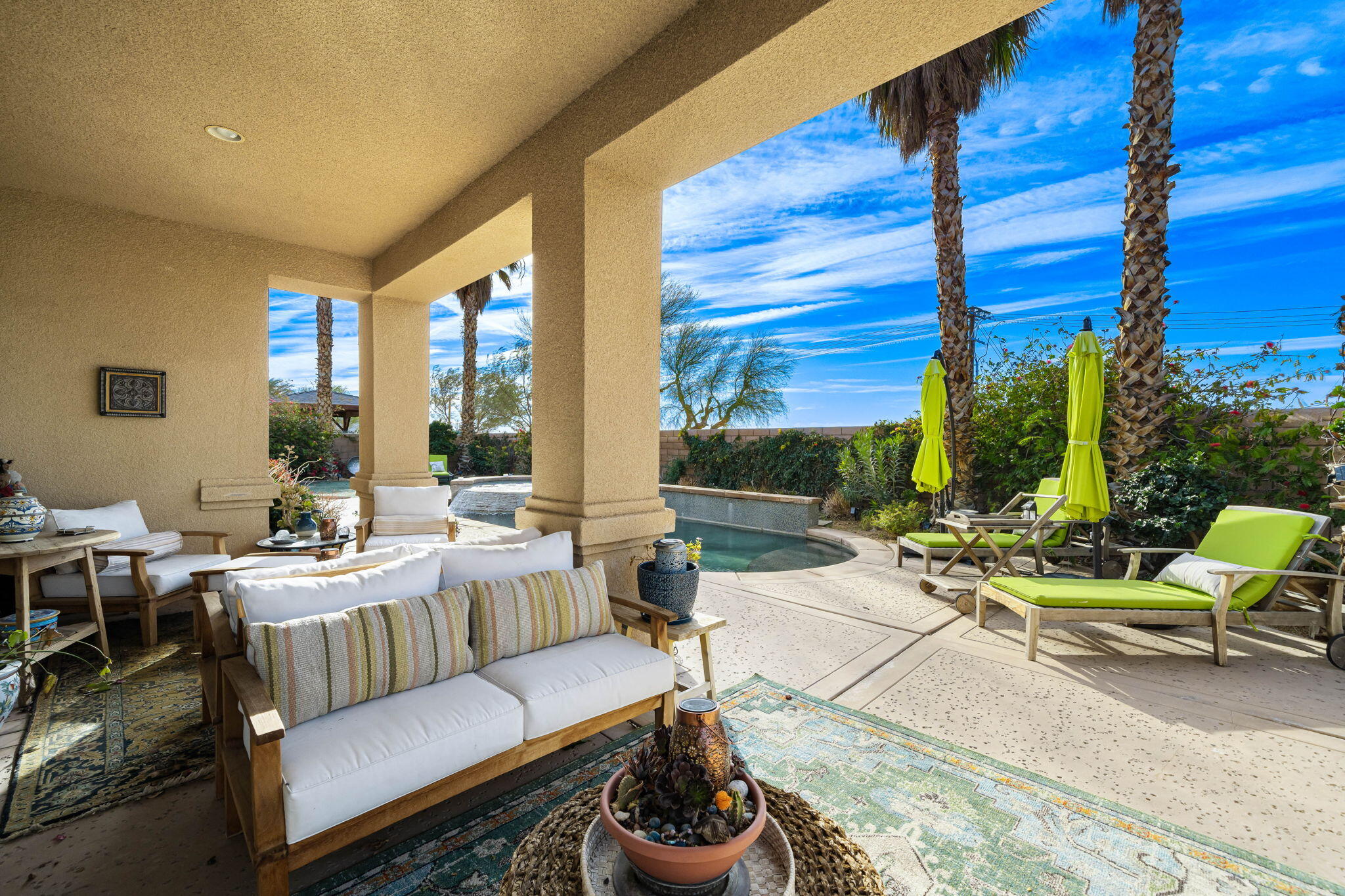 65013 Rolling Hills DR