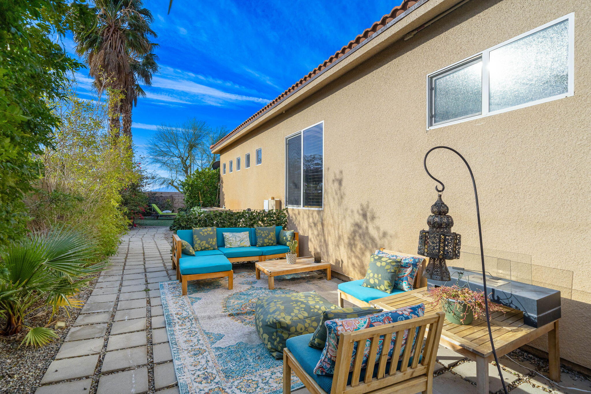 65013 Rolling Hills DR