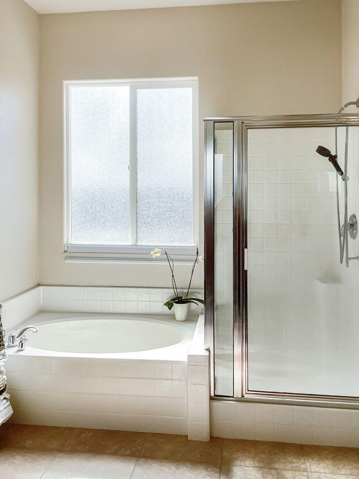 65013 Rolling Hills DR