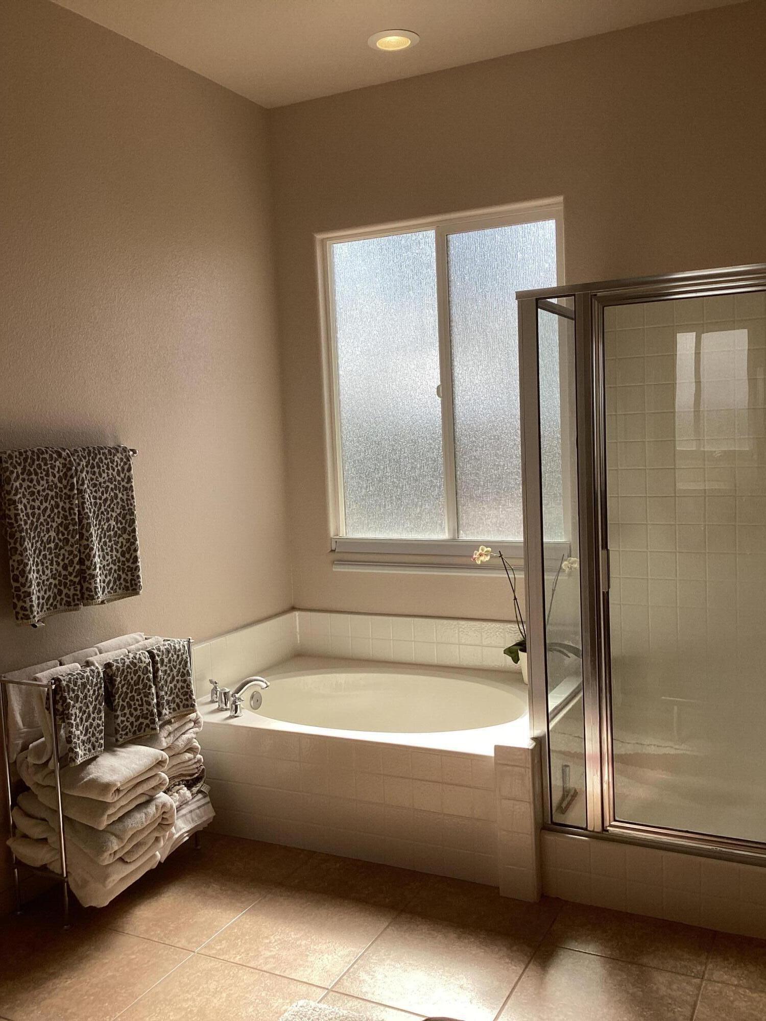 65013 Rolling Hills DR