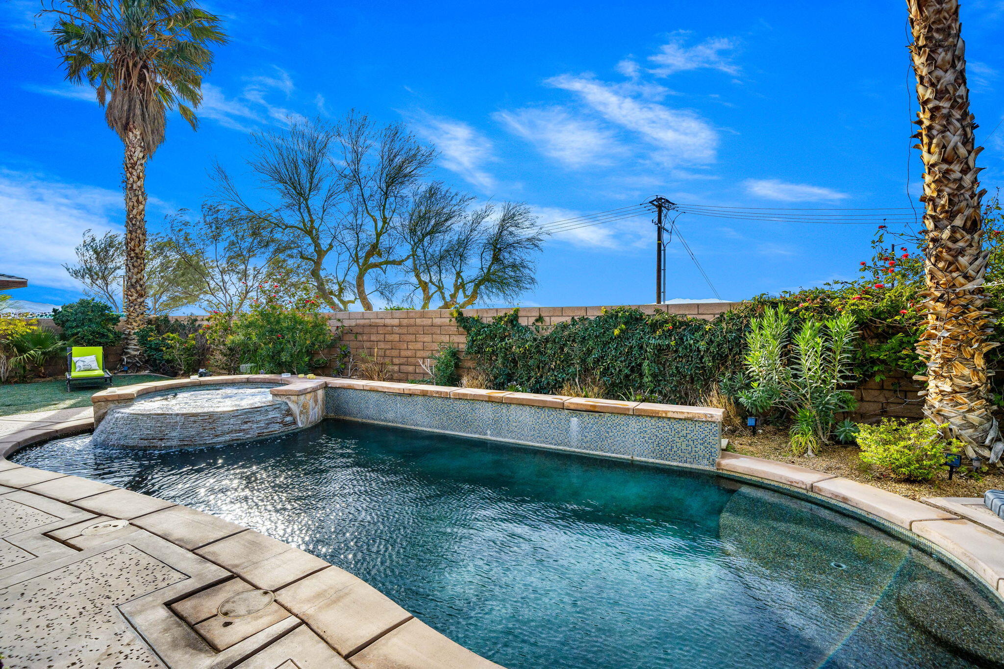 65013 Rolling Hills DR