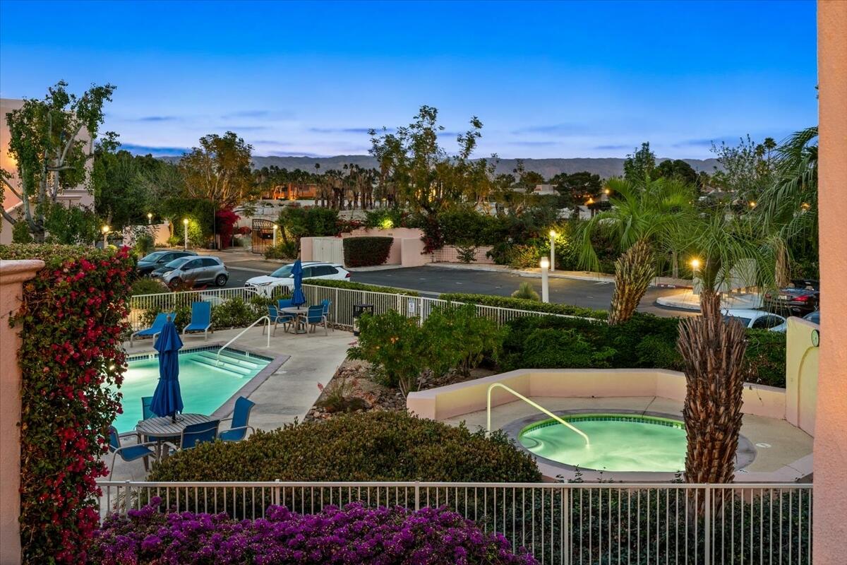 500 E Amado RD Unit: 220