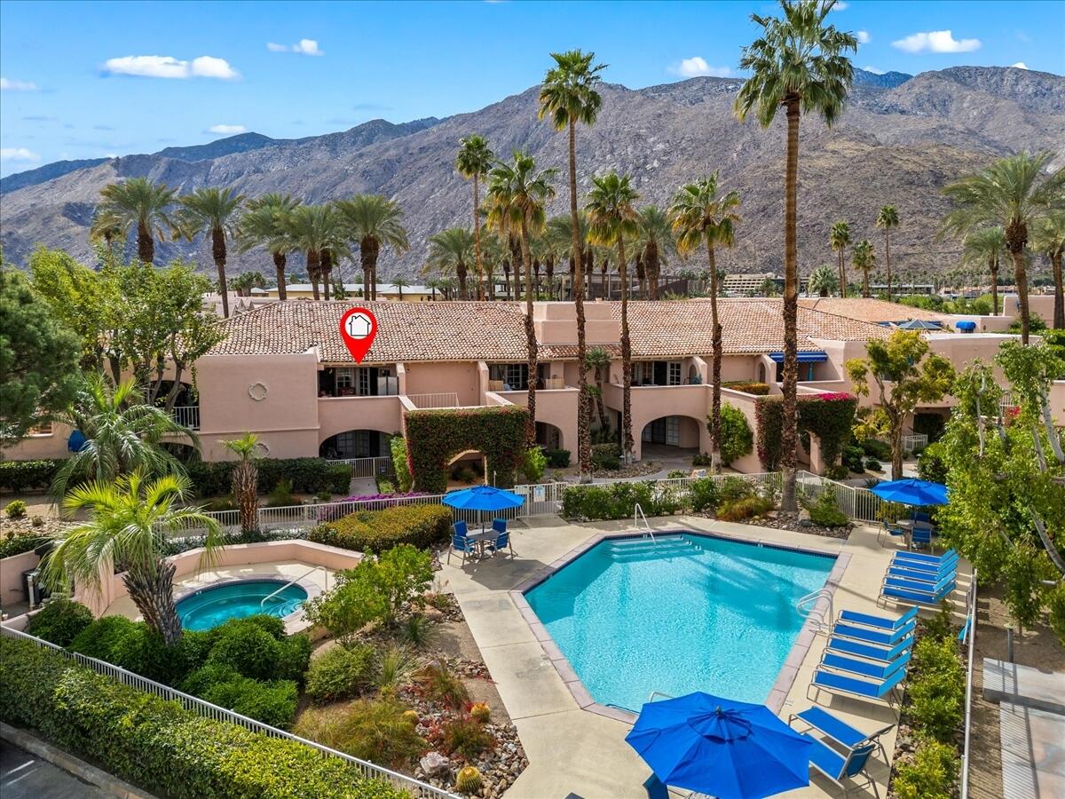 500 E Amado RD Unit: 220