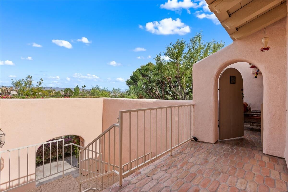 500 E Amado RD Unit: 220