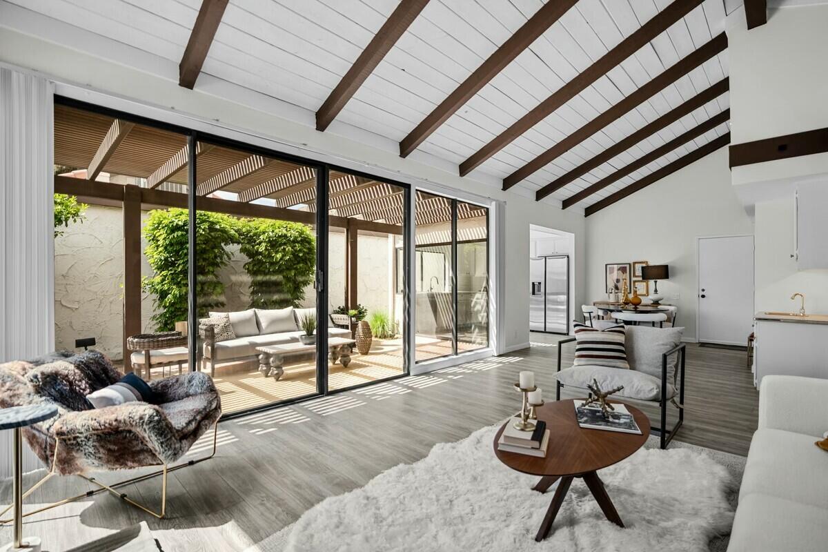 2352 Miramonte CIR Unit: F