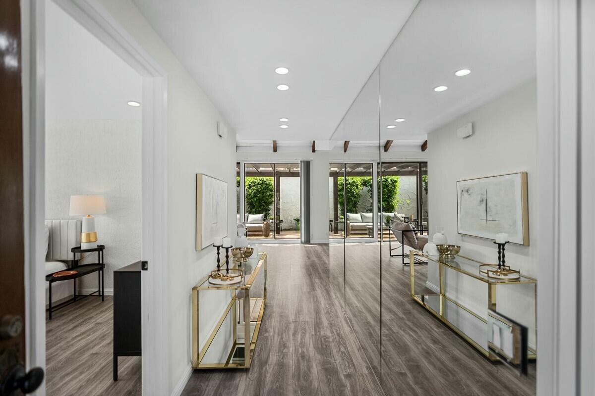 2352 Miramonte CIR Unit: F