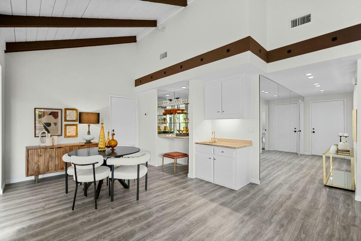 2352 Miramonte CIR Unit: F