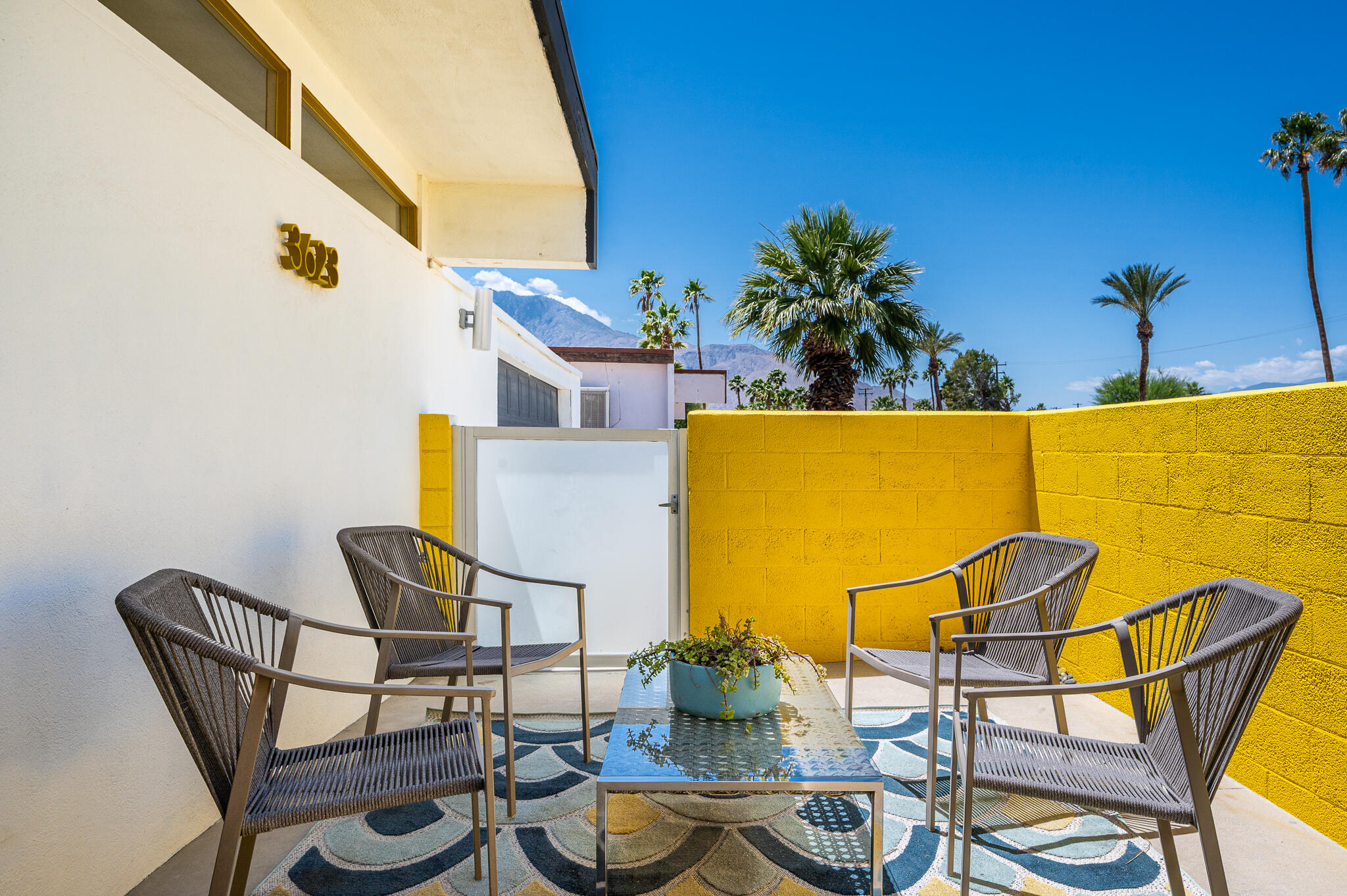 3623 E Avenida Fey Norte