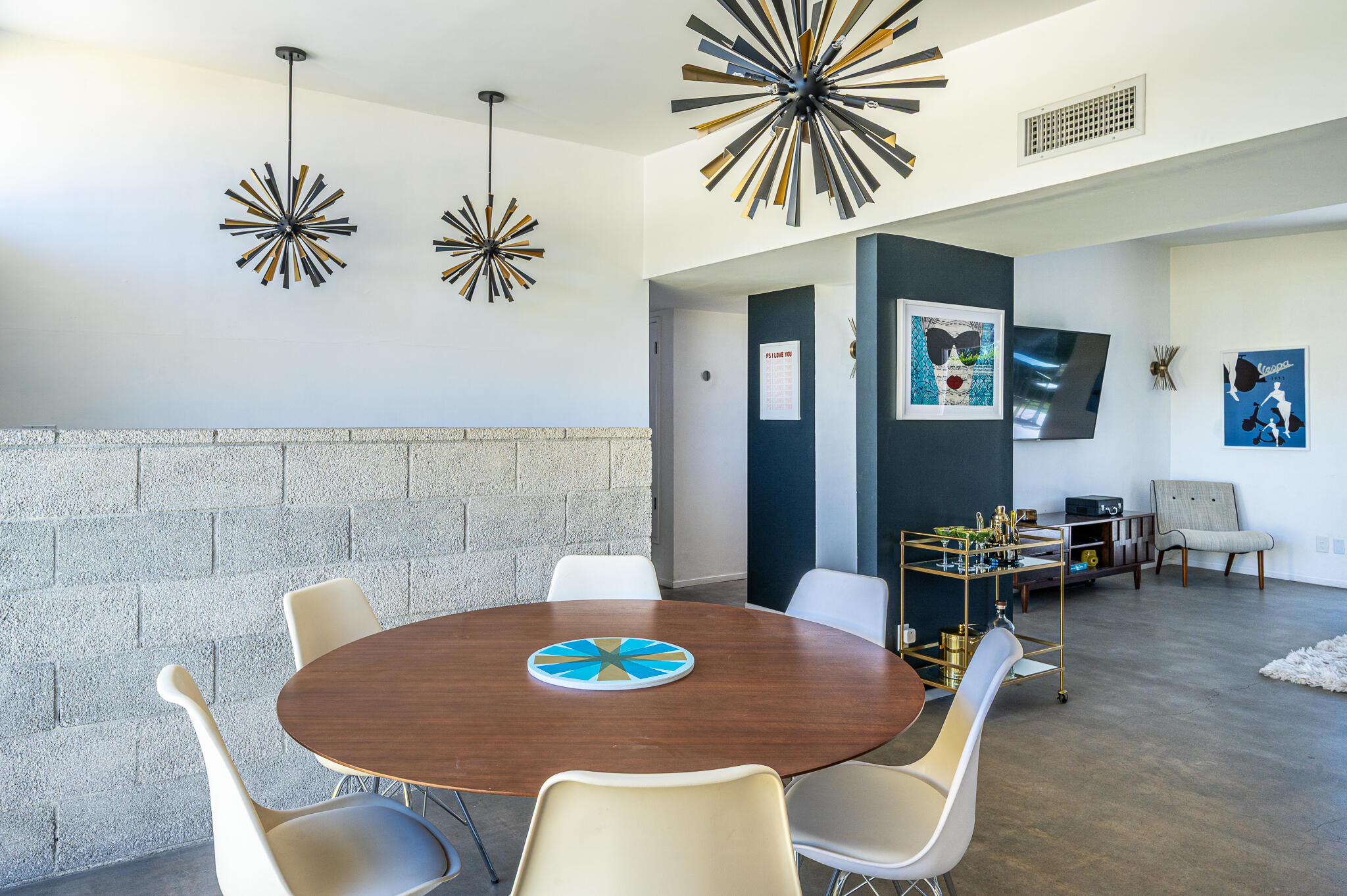 3623 E Avenida Fey Norte