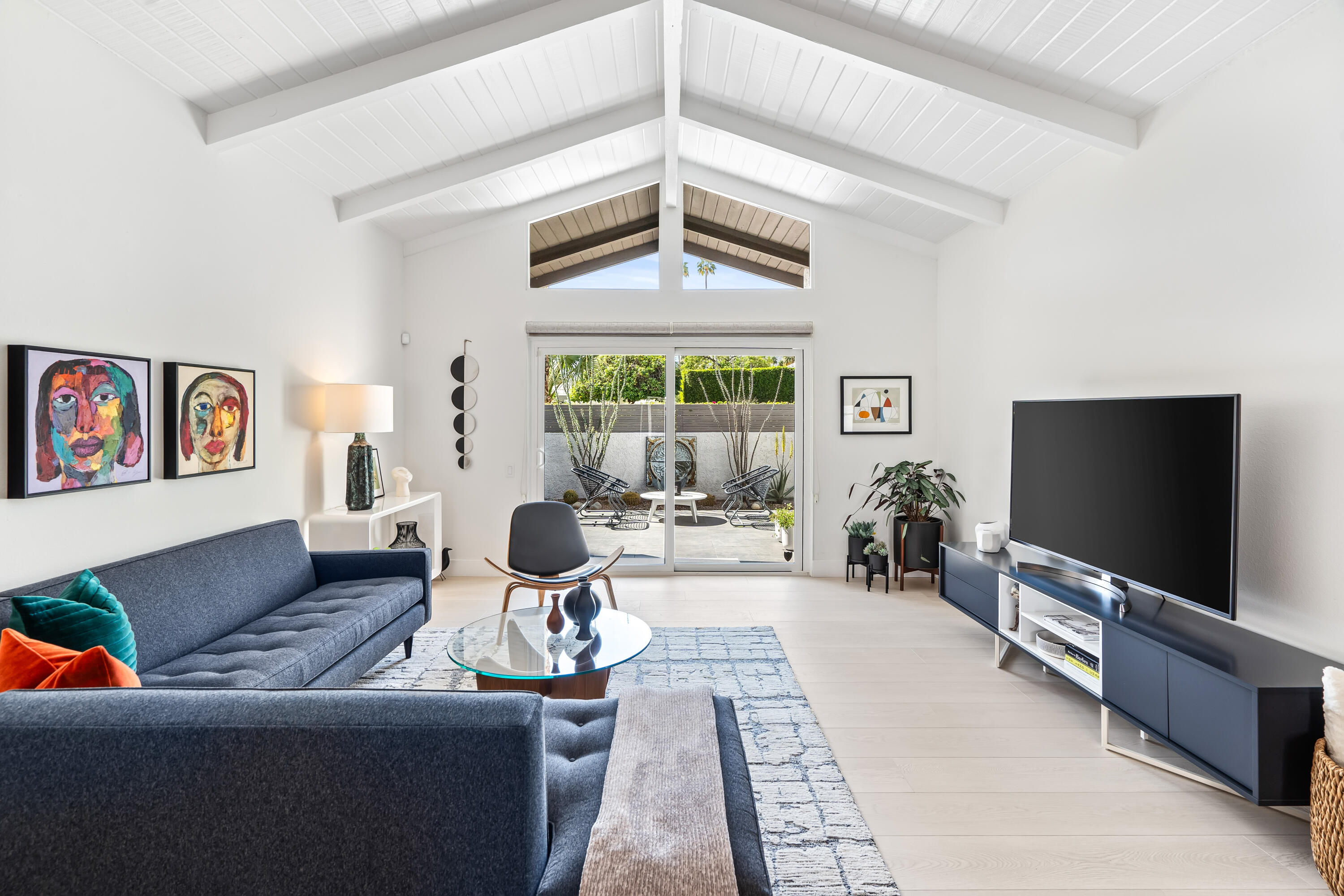 290 E San Jose RD Unit: 45