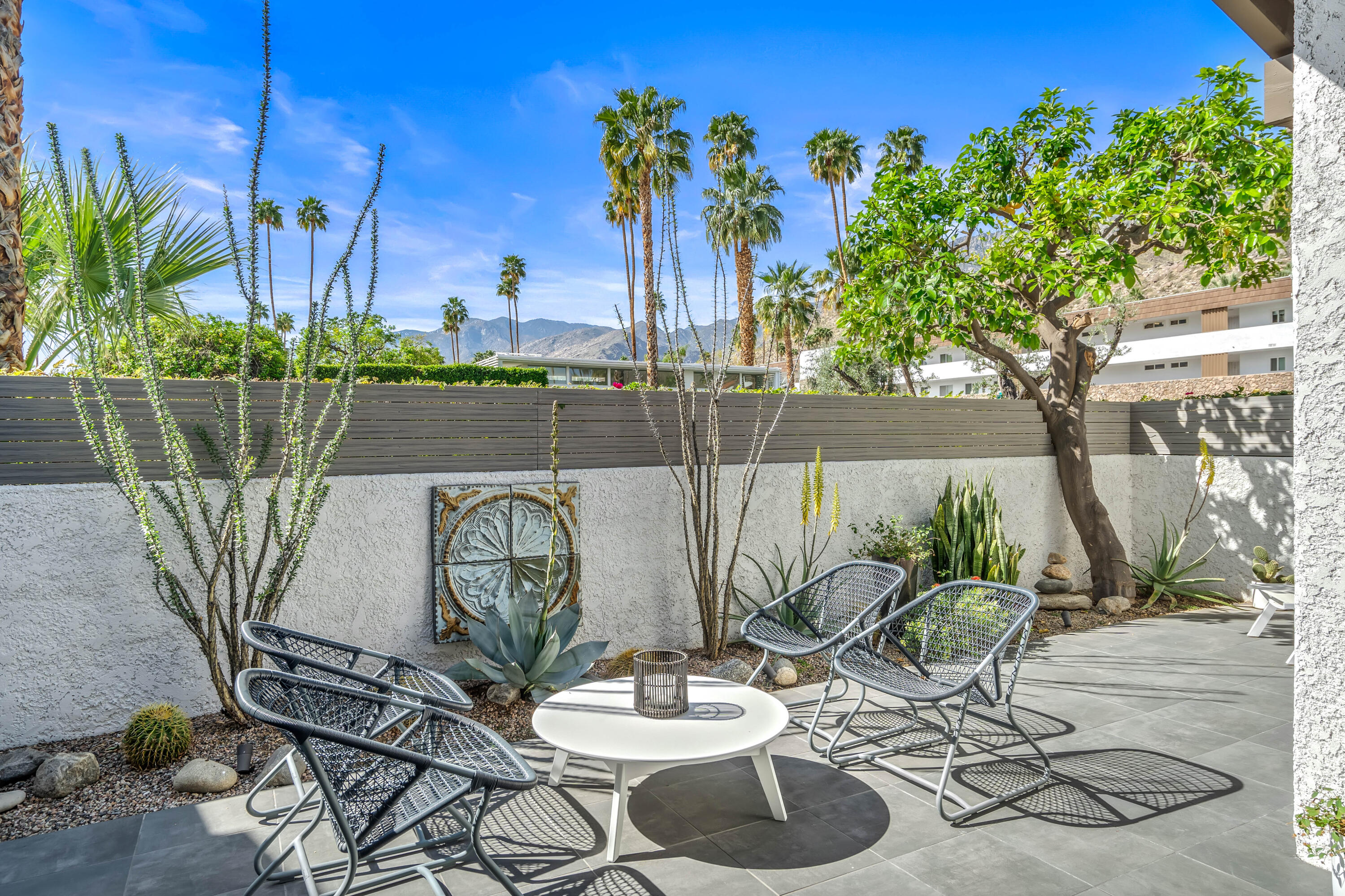 290 E San Jose RD Unit: 45