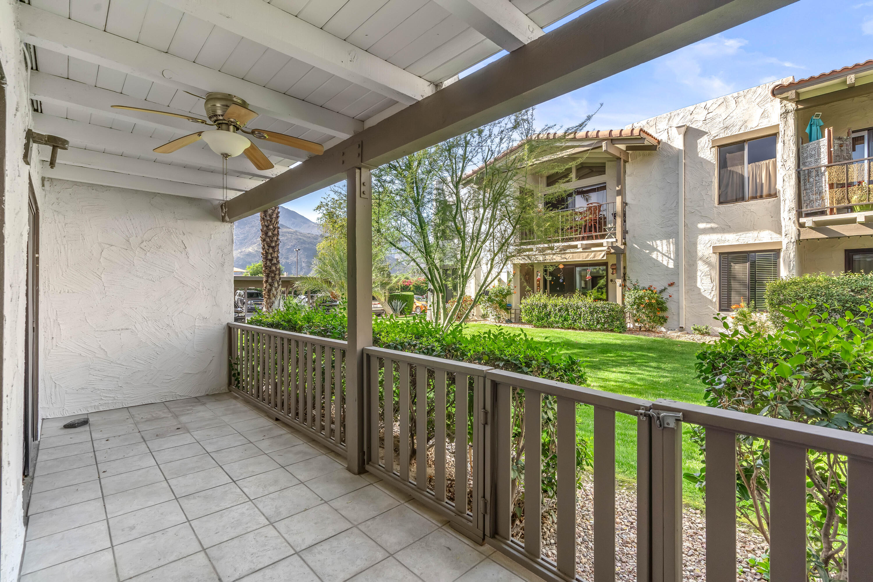 1050 E Ramon RD Unit: 104