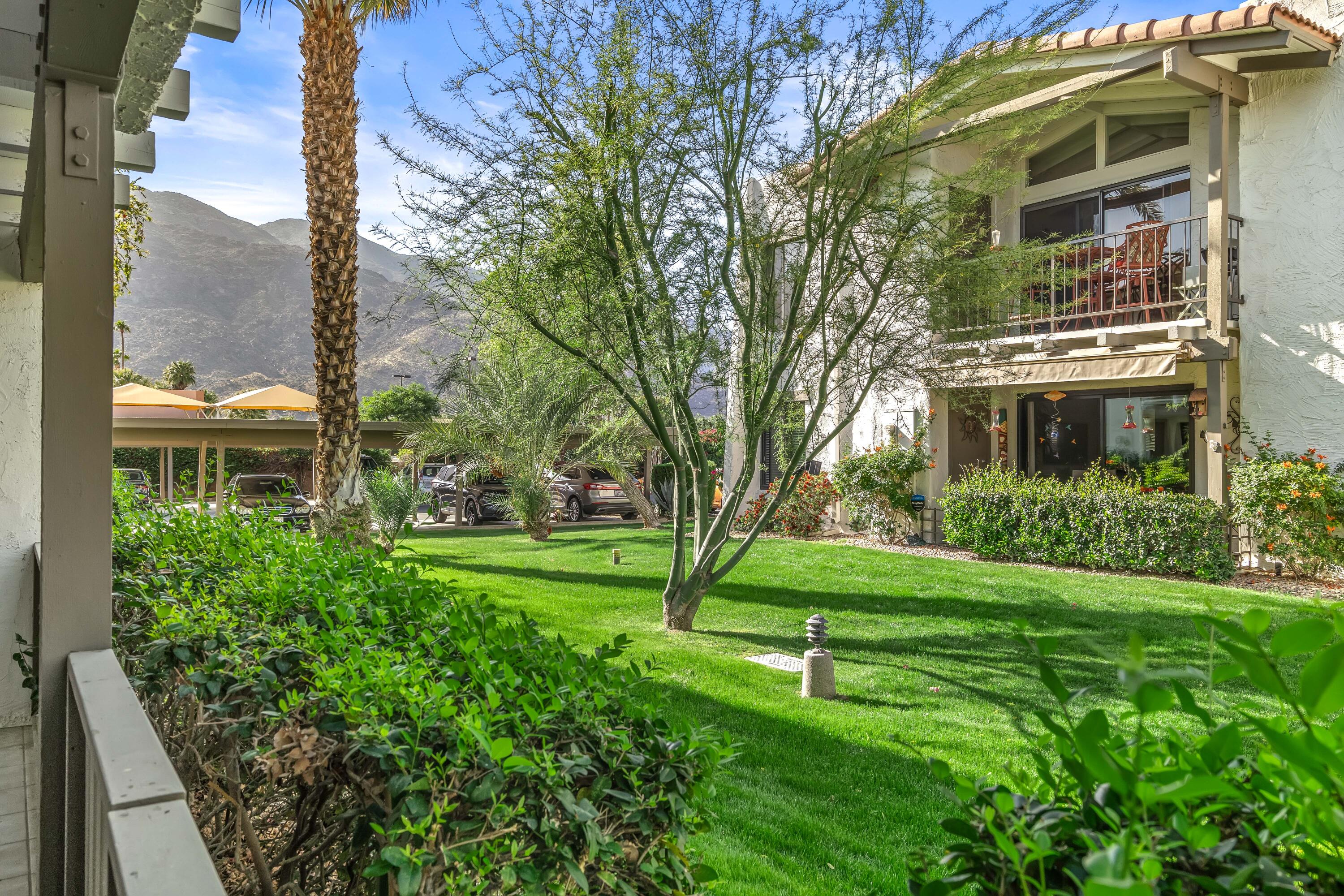 1050 E Ramon RD Unit: 104