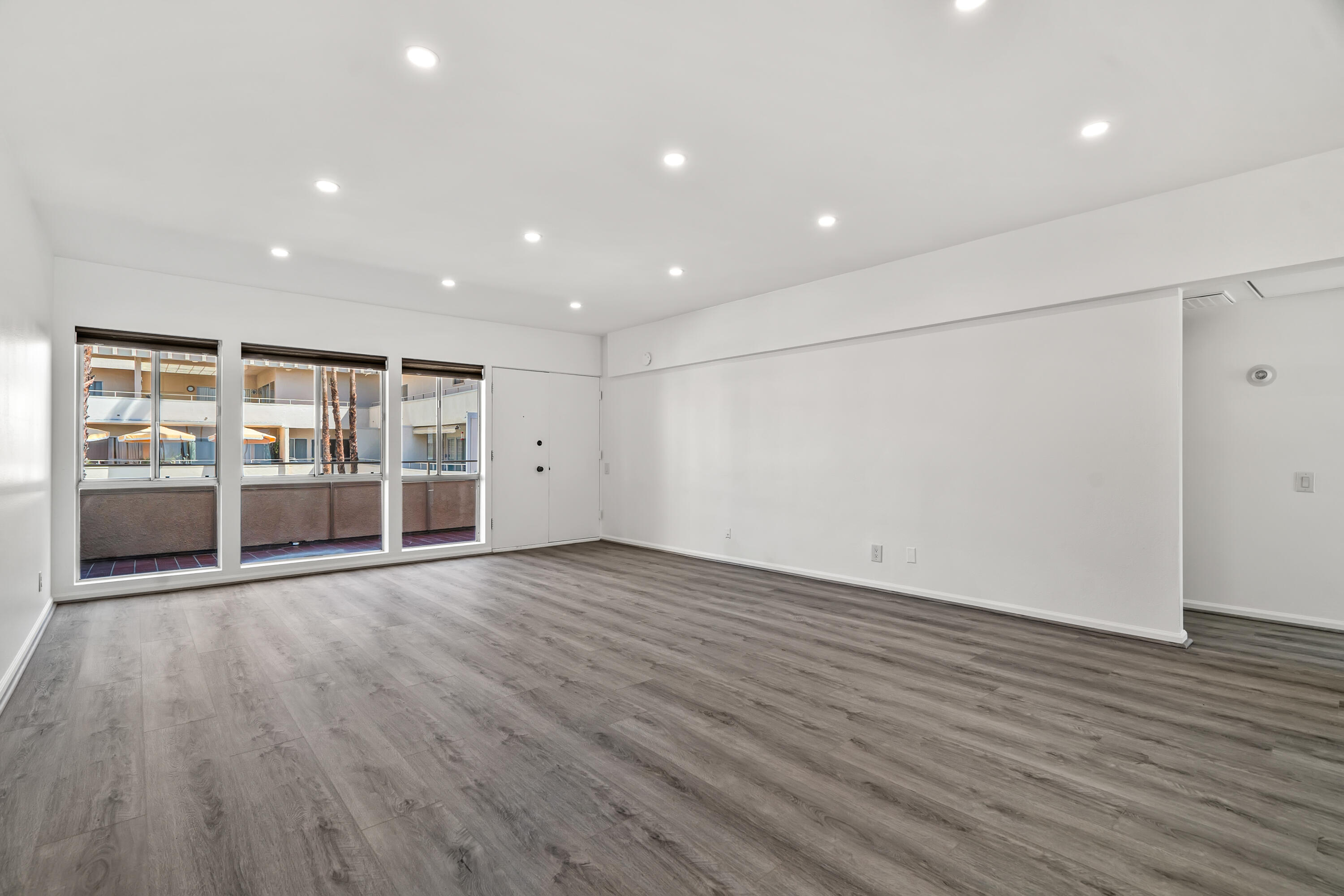 277 E Alejo RD Unit: 219