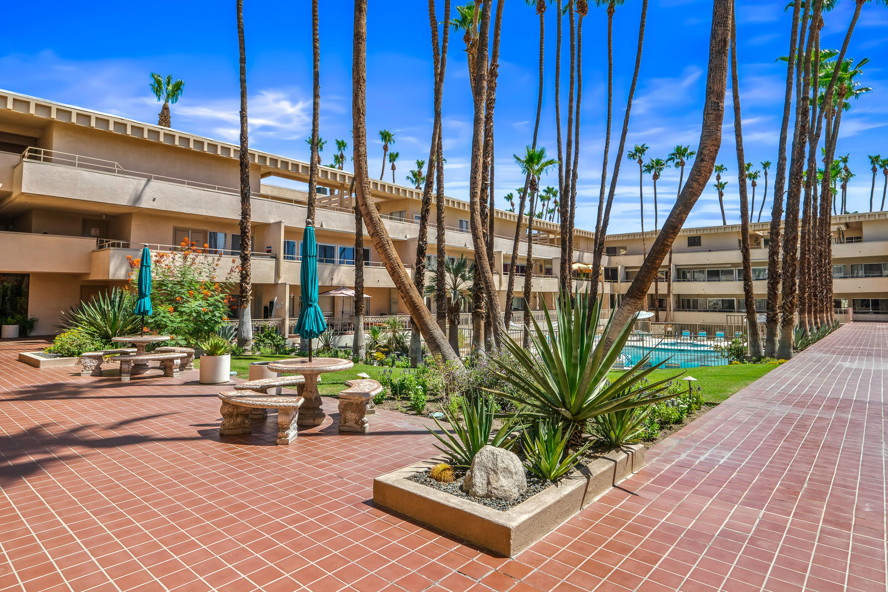 277 E Alejo RD Unit: 219