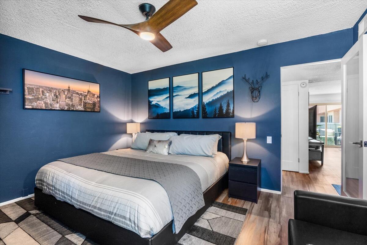 400 N Sunrise WAY Unit: 203