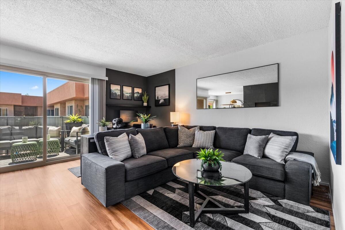 400 N Sunrise WAY Unit: 203