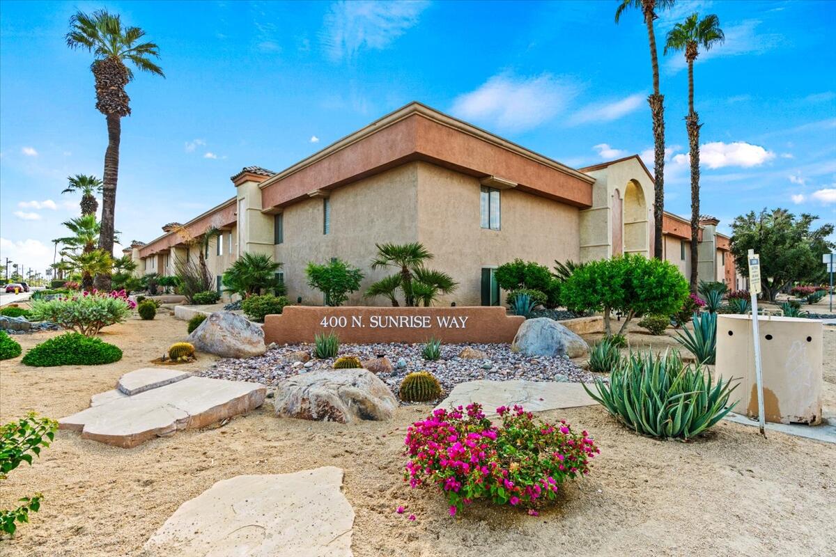 400 N Sunrise WAY Unit: 203