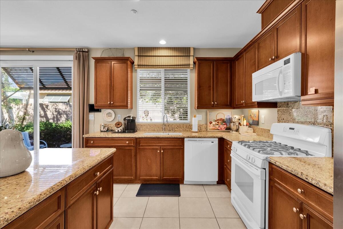 1767 Sand Canyon WAY