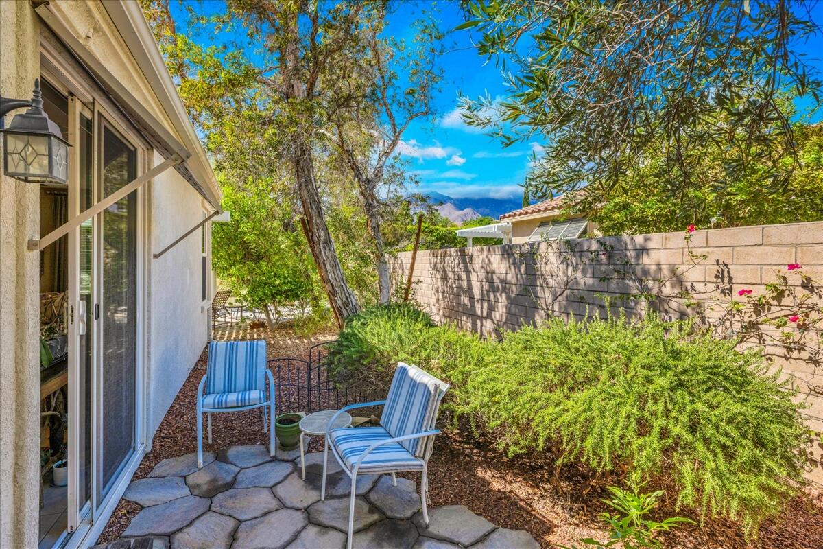 1767 Sand Canyon WAY