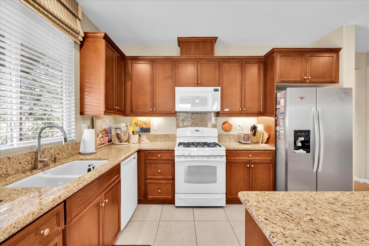 1767 Sand Canyon WAY