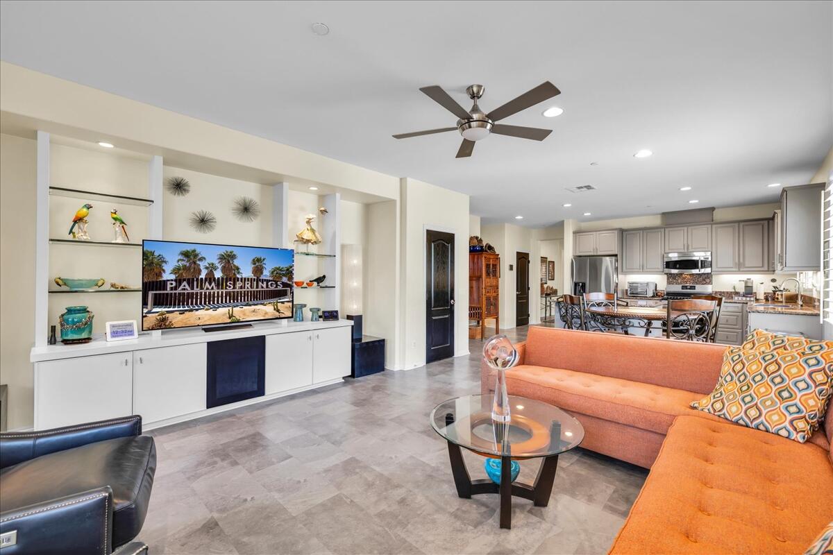 3909 Blue Sky WAY