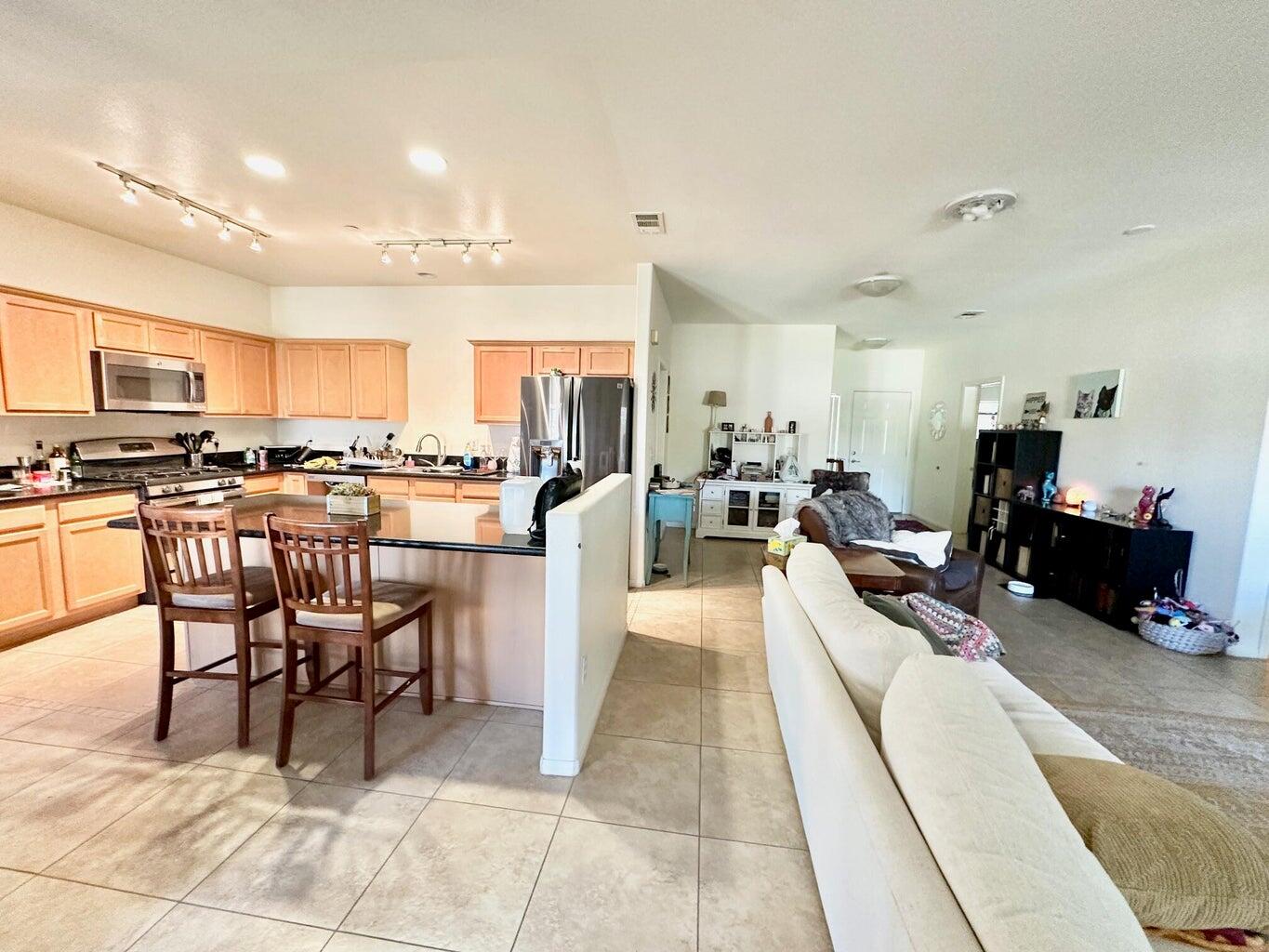 30353 Crown ST Unit: 104