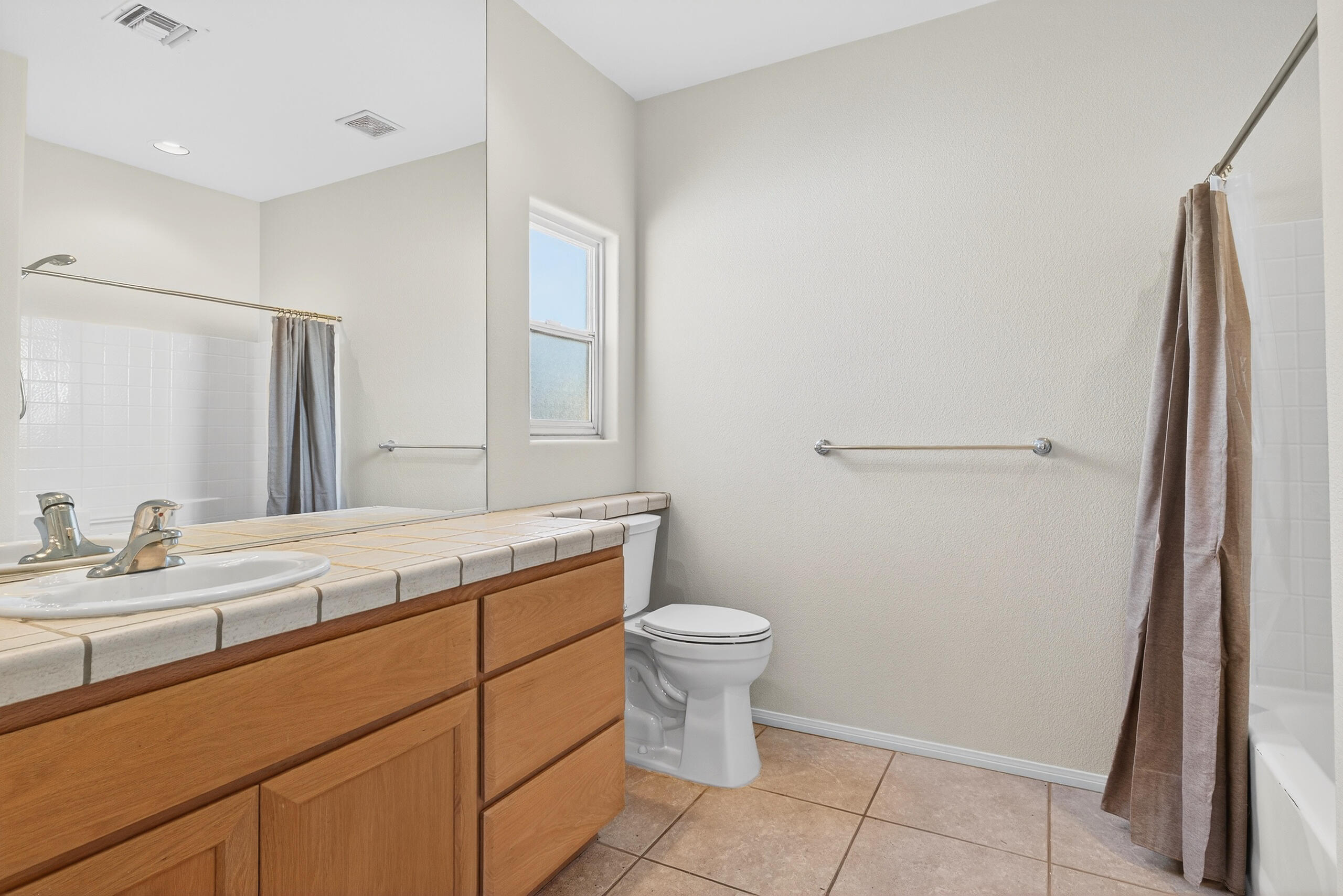 69020 San Susanna AVE