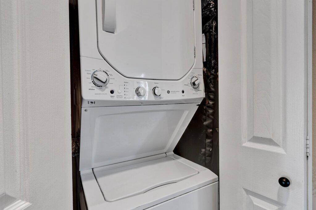 401 S El Cielo RD Unit: 25