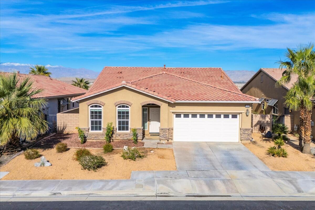 2590 Windmill WAY