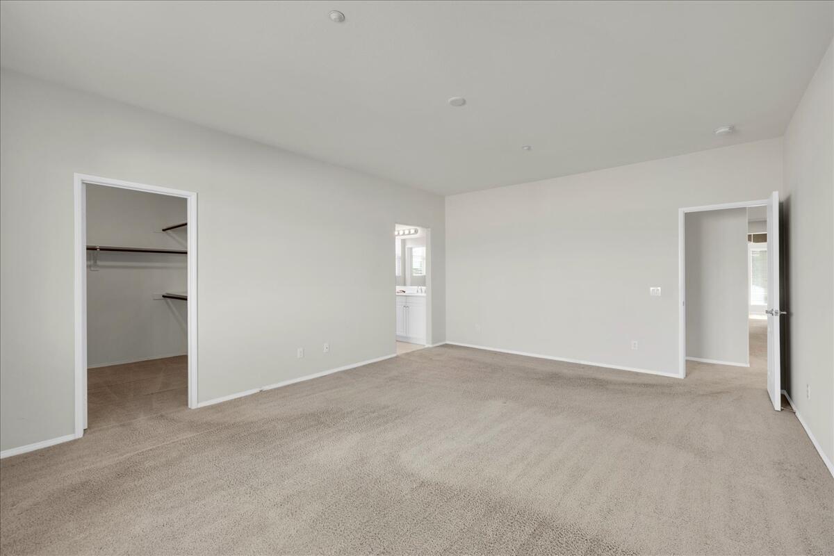 2590 Windmill WAY