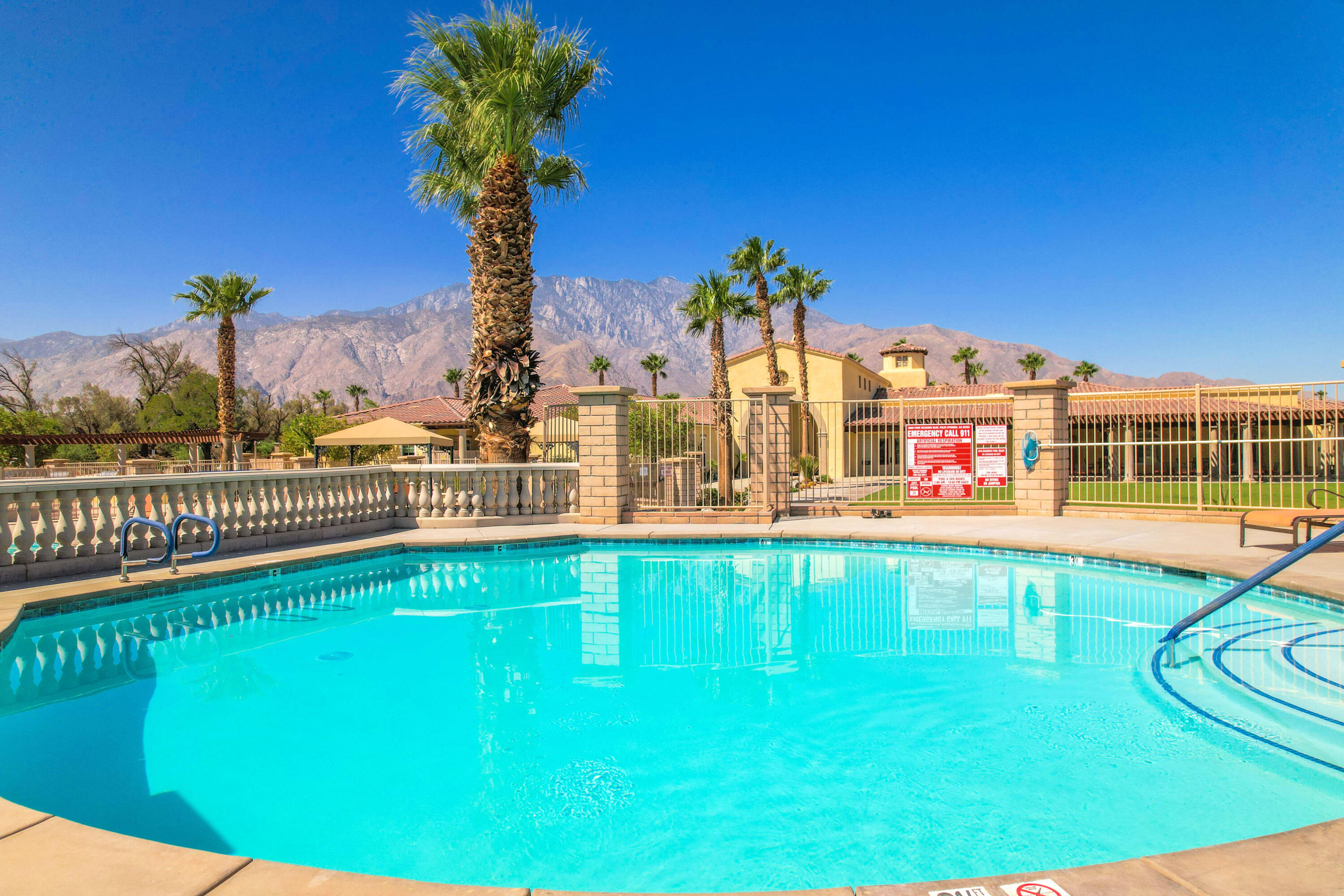 2590 Windmill WAY
