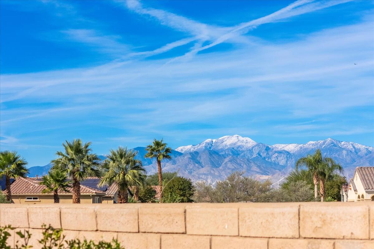 2590 Windmill WAY