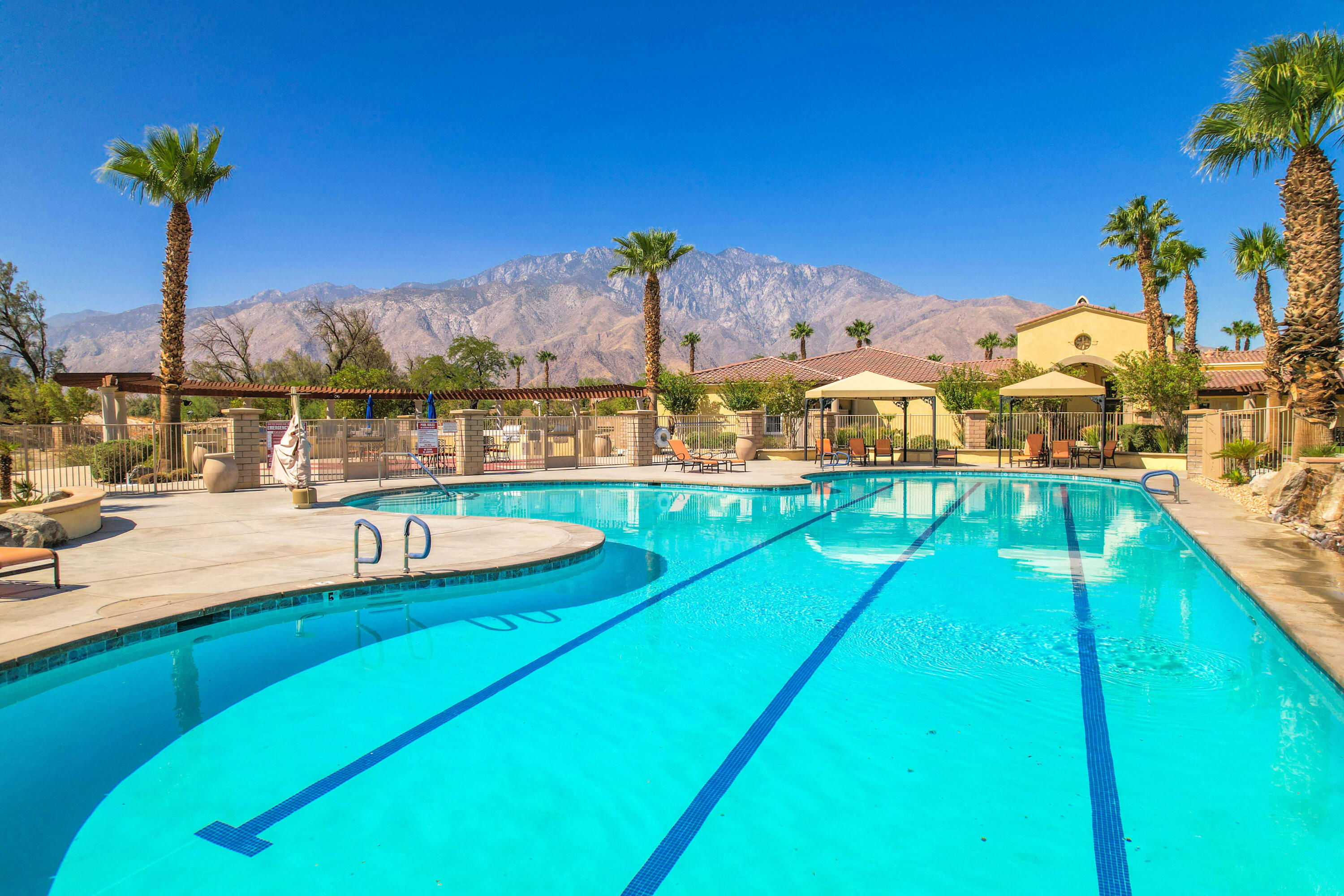 2590 Windmill WAY