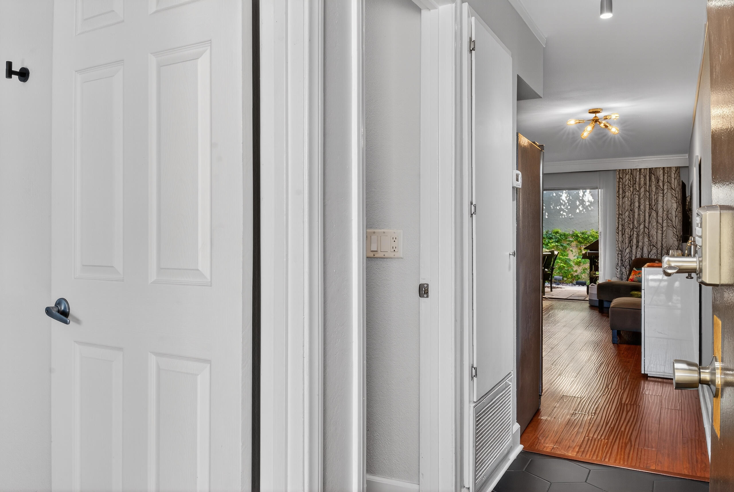 1655 E Palm Canyon DR Unit: 511